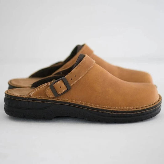 Men’s Leather Clogs with Buckle