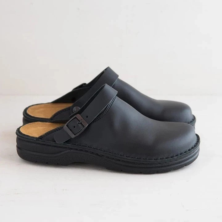 Men’s Leather Clogs with Buckle